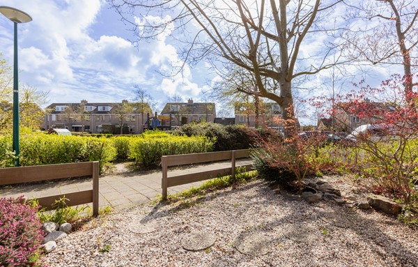 Medium property photo - Hella Haasseplantsoen 9, 2343 KR Oegstgeest